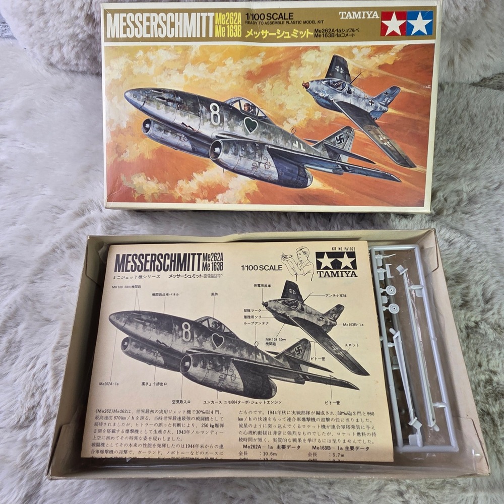 Tamiya PA1023 1/100 Me262A & Me163B Model Kit - Picture 2 of 14